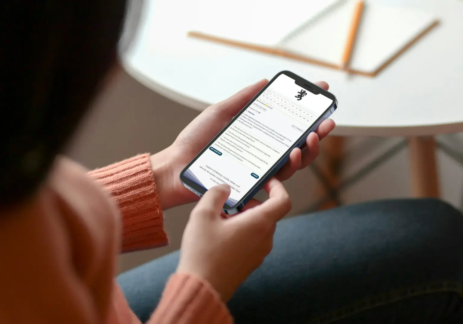 Candidate using Shindanshi Exam on mobile